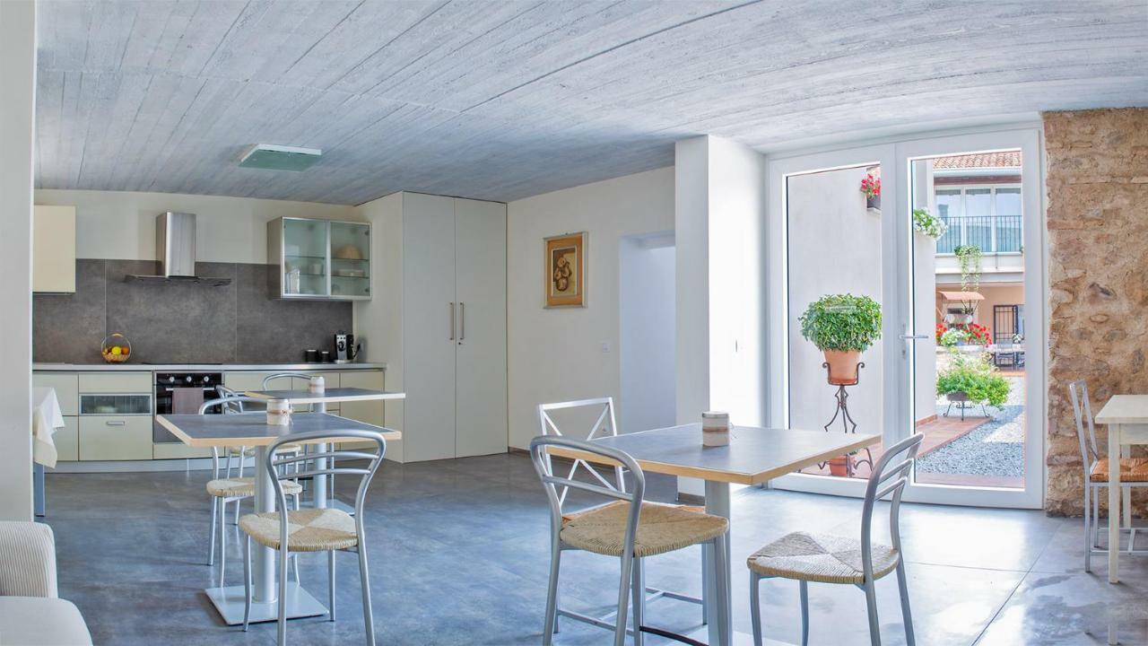مبيت وإفطار Passirano Cascina San Martino المظهر الخارجي الصورة